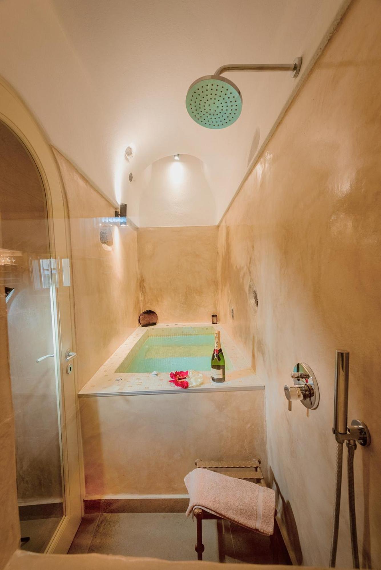 Luxury Villas Hariton Emporio  Exteriör bild